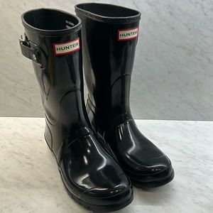 Hunter Women's Original Short Gloss Rain Boots Black Size 8.5 Preowned